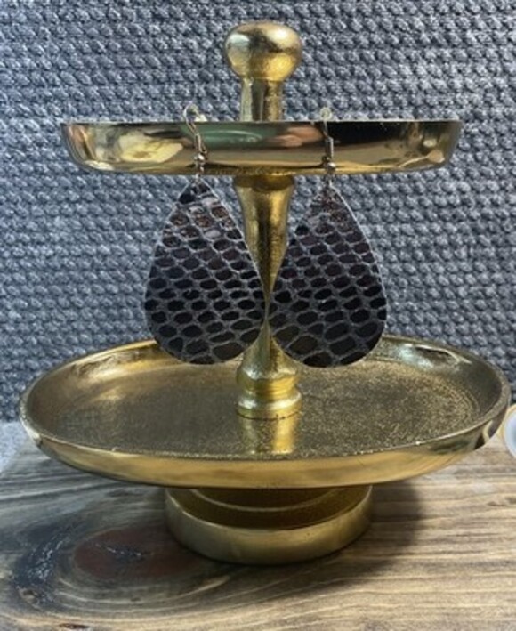 Metallic Snake Skin Tear Drop Faux Leather Dangle Earrings - Picture 4 of 6